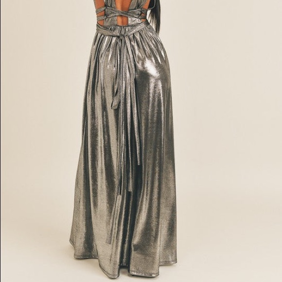 GORGEOUS GODDESS GOWN❣️ - Picture 6 of 6